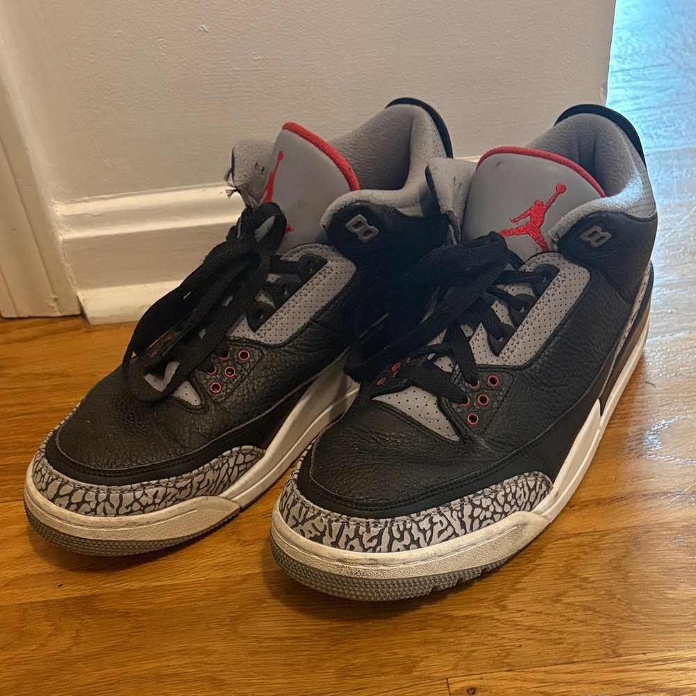 Nike Air Jordan Black Cements 3’s